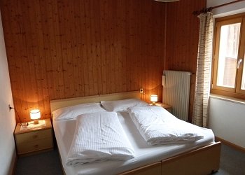 Wohnung - San Giovanni di Fassa - Pozza. Erste Schlafzimmer
