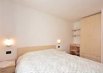 Appartamento a San Giovanni di Fassa - Pozza. Caldo ed accogliente, dispone di un soggiorno con angolo cottura, di una camera matrimoniale.