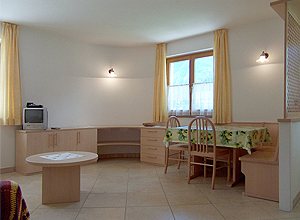 Apartment in Soraga di Fassa - Chimpl - Photo ID 1789