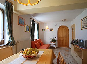 Apartmaju - San Giovanni di Fassa - Vigo - Azola - Photo ID 2282