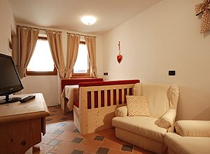 Apartment in San Giovanni di Fassa - Pozza - Type 4 - Photo ID 2295