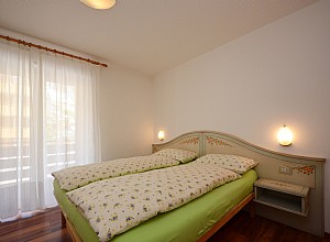Appartamento a Canazei. Camera matrimoniale, letto non divisibile. Biancheria da letto fornita.