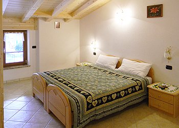 Apartment in San Giovanni di Fassa - Pozza - Ciadenac - Photo ID 3667