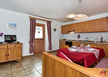 Apartment in San Giovanni di Fassa - Pozza - 3 Sas da le Undesc - Photo ID 501