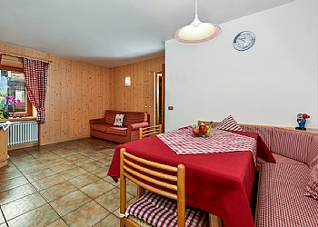 Ciasa Lino Apartments - 