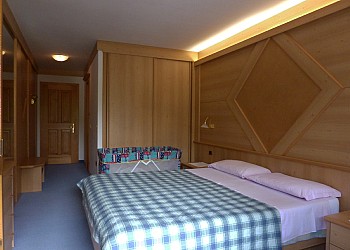 Appartamento a Campitello di Fassa. App. nr. 1 (Trilo 6)  - Camera da letto