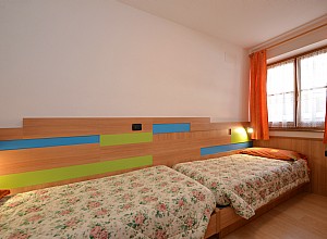 Apartment in Soraga di Fassa - Chimpl - Photo ID 5883
