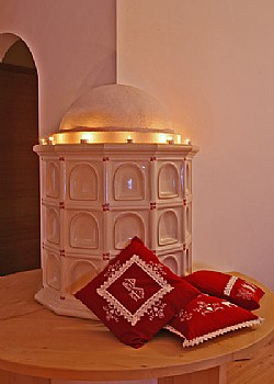 Appartamento a Canazei. Confortevole soggiorno per allietare le vostre serate in montagna, con 