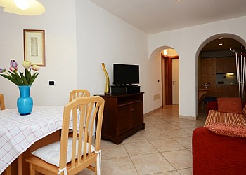 Apartment in Canazei - SOLO STAGIONALE - Photo ID 6273