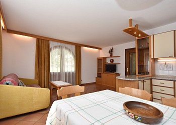 Apartment in Campitello di Fassa - Type 2 - Photo ID 6894