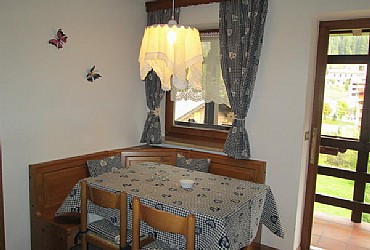 Appartamento a Canazei. Appartamento N' 74 X 6/8 POSTI LETTO
