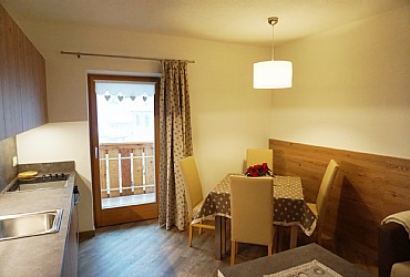 Wohnung - San Giovanni di Fassa - Pozza. Die Wohnung ROSSO hat die Küche