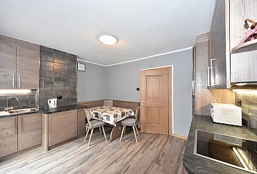 Appartamento a Campitello di Fassa - Favè 2 - ID foto 8182