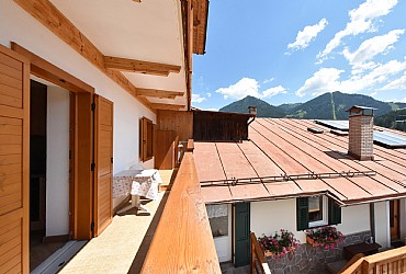 Bytě - San Giovanni di Fassa - Pozza - ROSSO - Photo ID 8265
