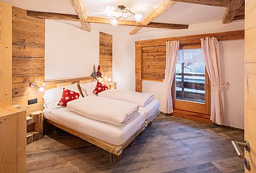 Appartamento a Campitello di Fassa - El Tobià - ID foto 8451