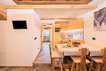 Apartmaju - Campitello di Fassa - El Tobià - Photo ID 8453