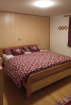 Apartment in San Giovanni di Fassa - Pozza. Another bedroom with double beds.