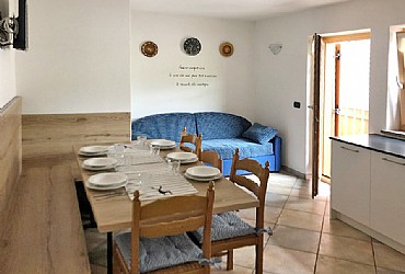 Apartment in San Giovanni di Fassa - Muncion. The apartments have 3 bed-rooms, living room with kitchen and bed-settee, 2 bathrooms with dish-washer, TV.