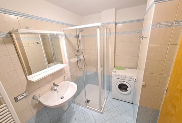 Apartment in San Giovanni di Fassa - Pozza - Sas da le Doudesc - Photo ID 9572