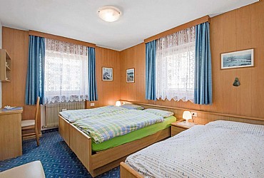 Apartment in Canazei - PIANO TERRA - Photo ID 9706